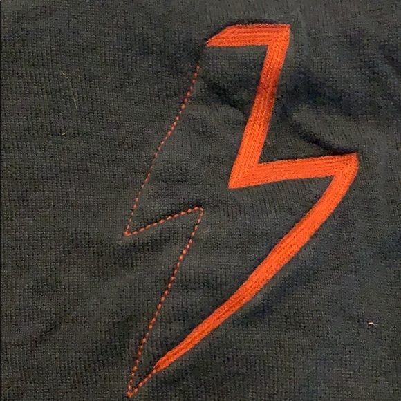 Sweater - Picture 4 of 4